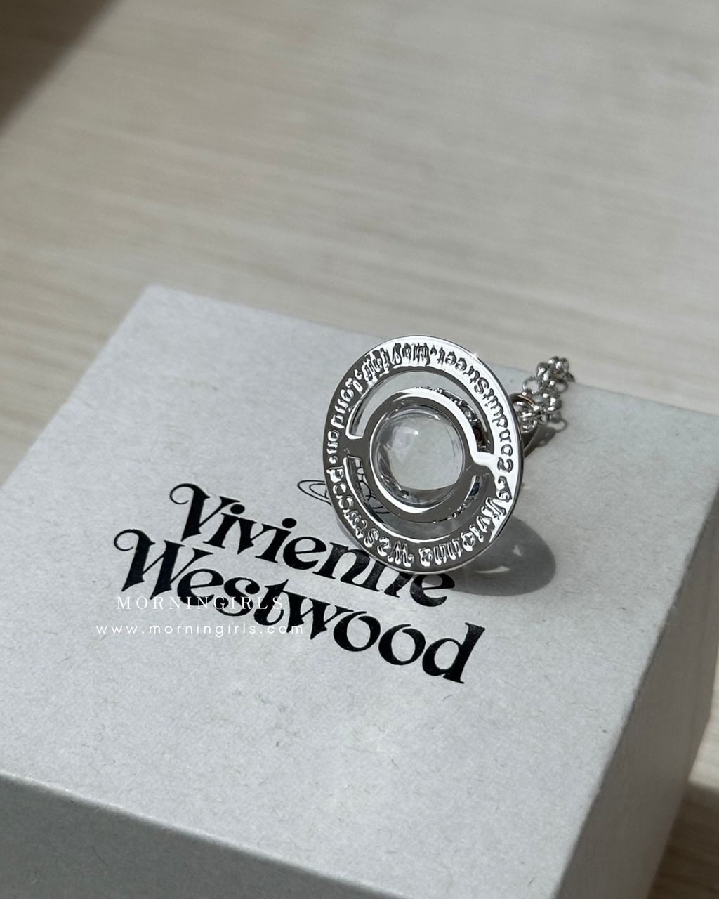 Vivienne Westwood ORB Pendant Crystal Necklace Transparent Silver Planet