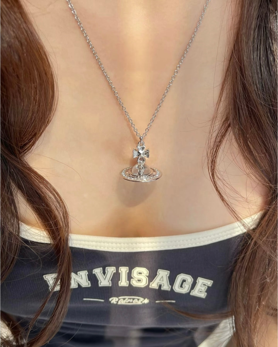 Vivienne Westwood Pina ORB Necklace Medium [Clear White Diamond Planet]