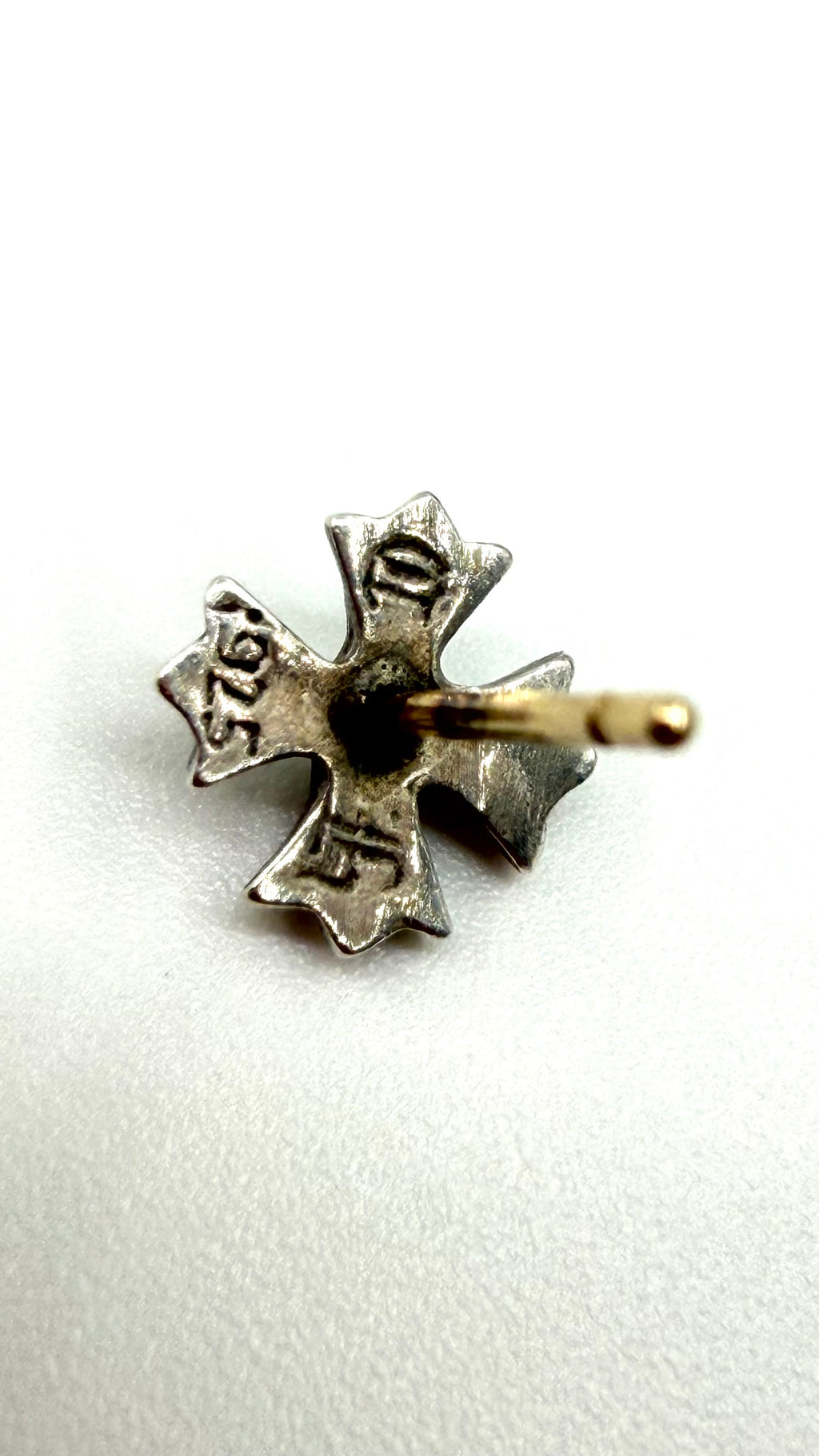 CHROME HEARTS PLUS STUD SILVER EARRING