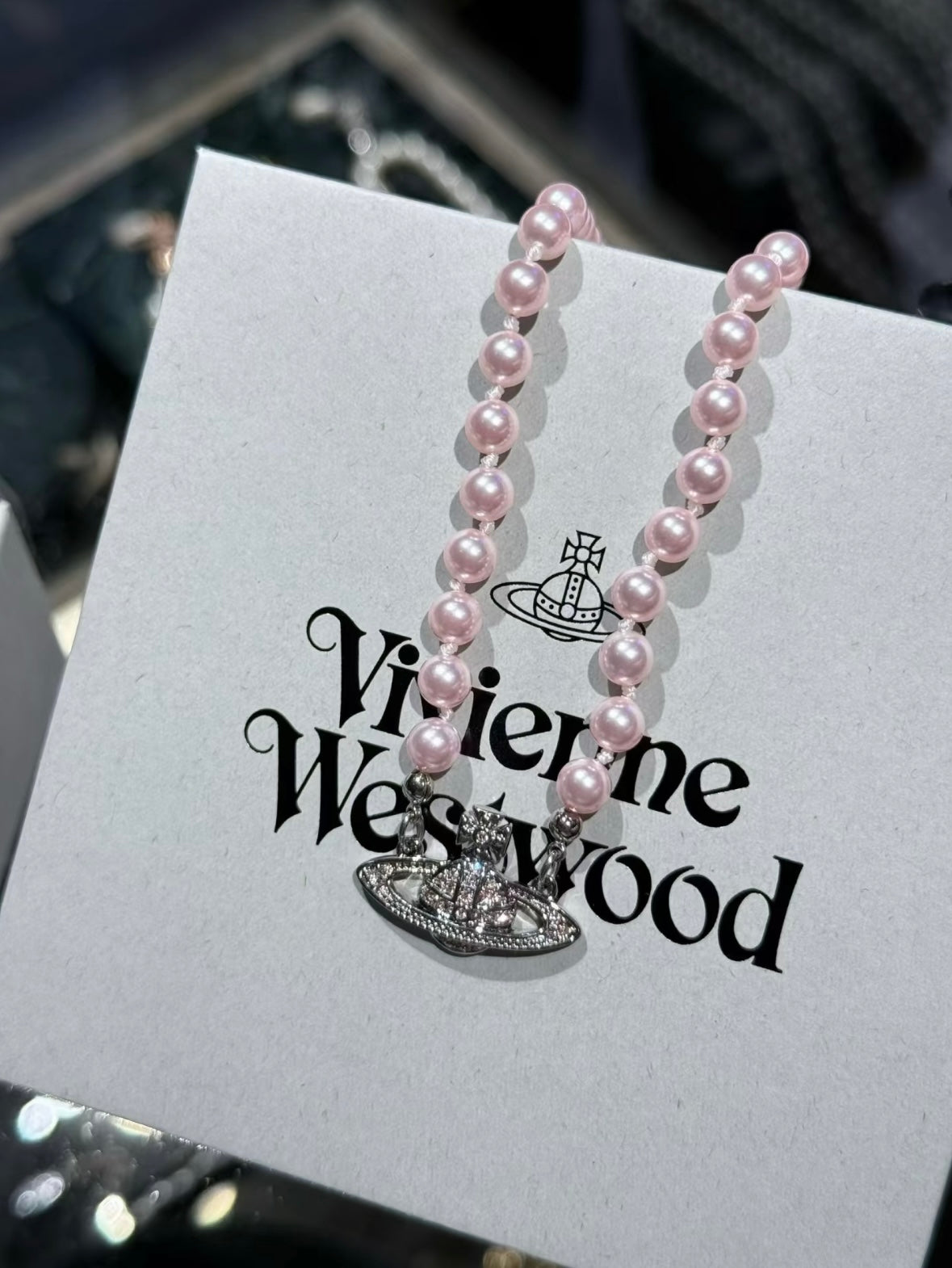 Vivienne Westwood Mini Bas Relief Pearl Choker