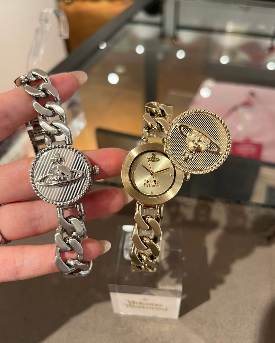 Vivienne Westwood Orb Button Watch, Sliding Case [Cuban Chain, Vintage Style, Sold Out in Europe, Last Batch Arriving Mid-December]