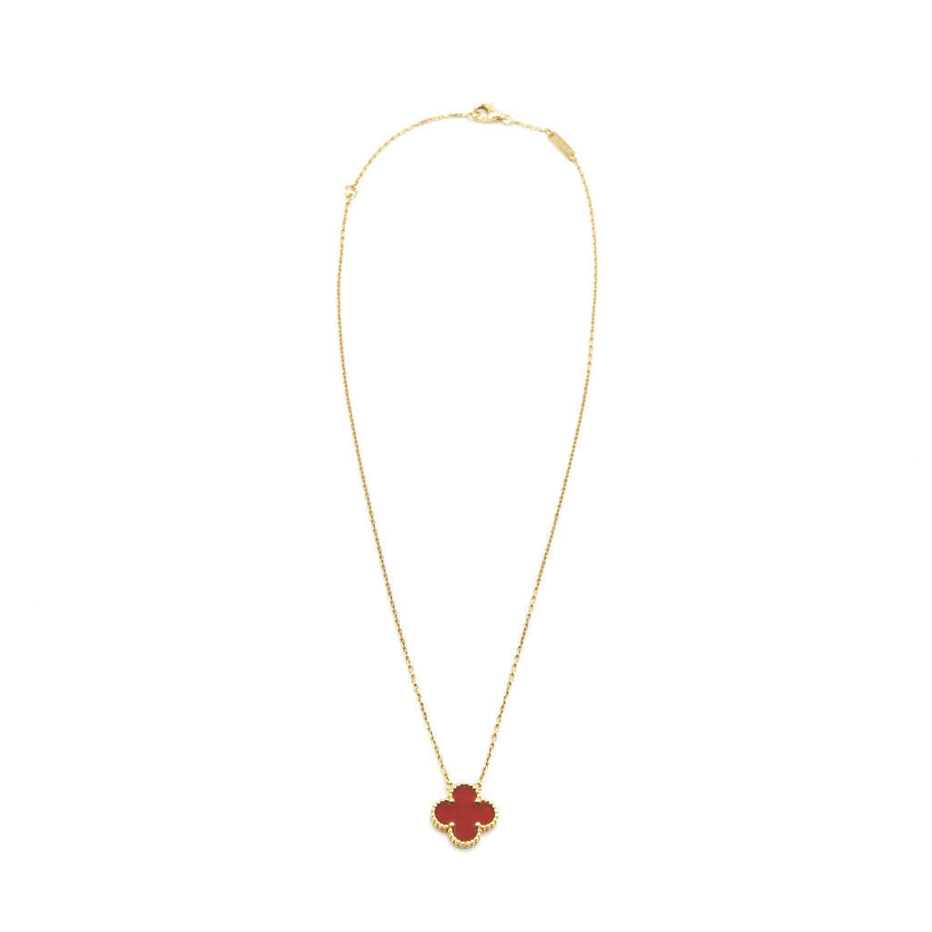 VAN CLEEF & ARPELS VINTAGE ALHAMBRA PENDANT CARNELIAN YELLOW GOLD NECKLACE