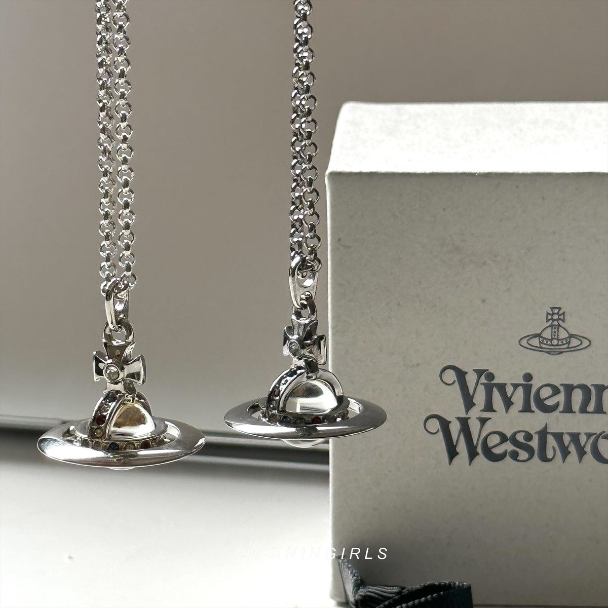 Vivienne Westwood ORB Pendant Crystal Necklace Transparent Silver Planet