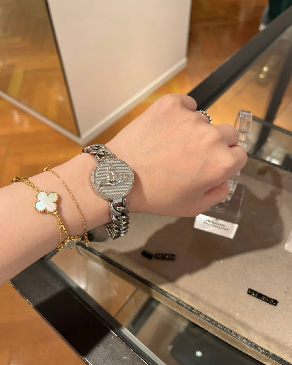Vivienne Westwood Orb Button Watch, Sliding Case [Cuban Chain, Vintage Style, Sold Out in Europe, Last Batch Arriving Mid-December]