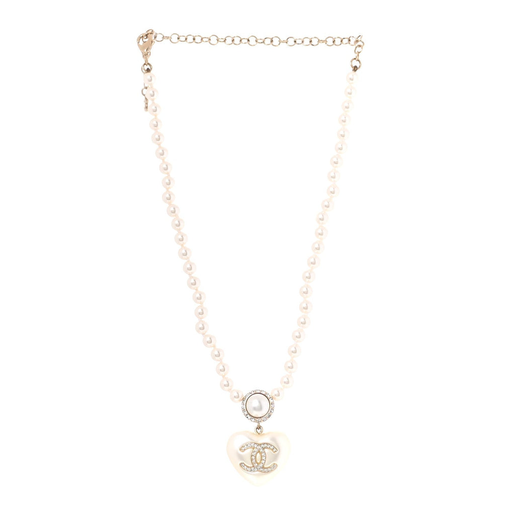Pearl Crystal CC Heart Short Necklace Pearly White Gold