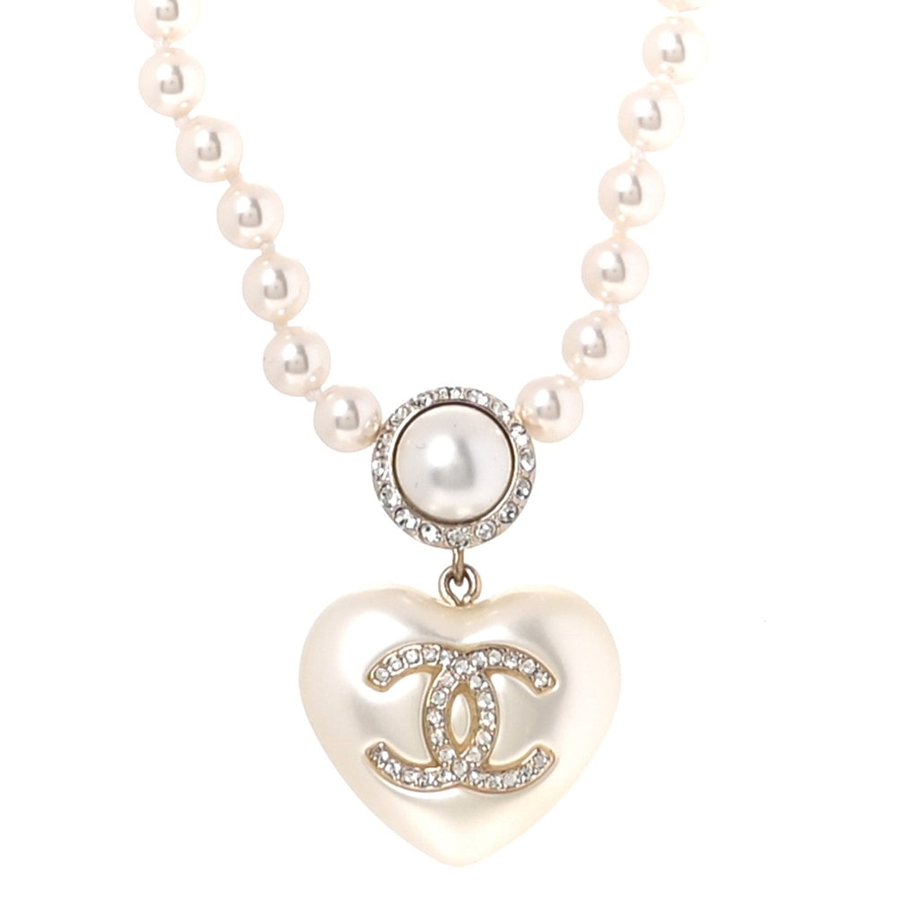 Pearl Crystal CC Heart Short Necklace Pearly White Gold